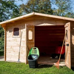 Abri De Jardin En Bois Douglas 28 Mm – 14,85 M² : 4,22 X 3,52 M