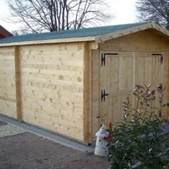 Garage En Bois D’Épicéa Brut 24 M²