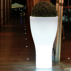 Pot De Fleurs Lumineux En Polyéthylène Domus – Ø 58 X 100 Cm